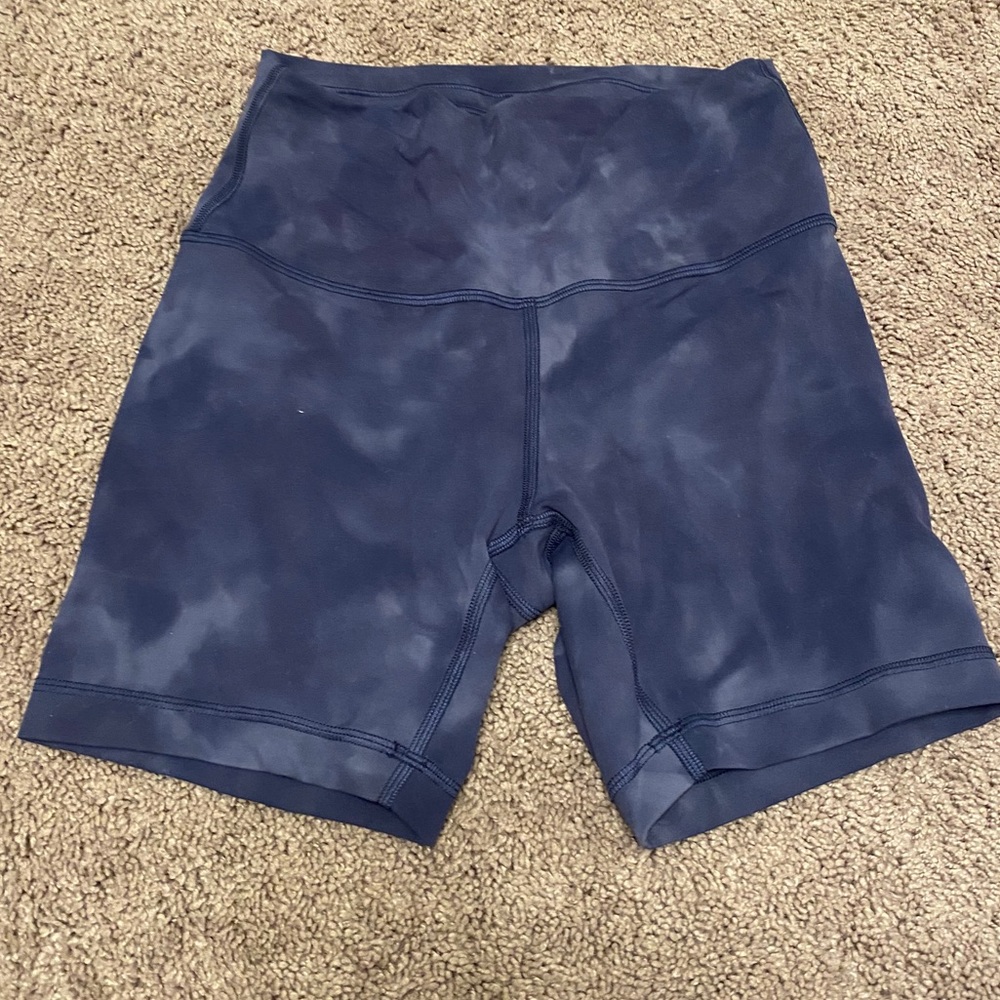 Lululemon wunder train shorts size 6